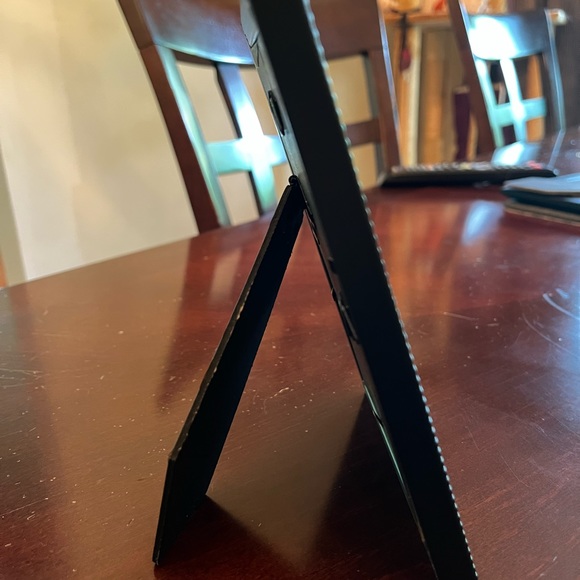 Framed art/photos cute Easter bunny kitty 6x4 inches, black brand new frame - Picture 4 of 4